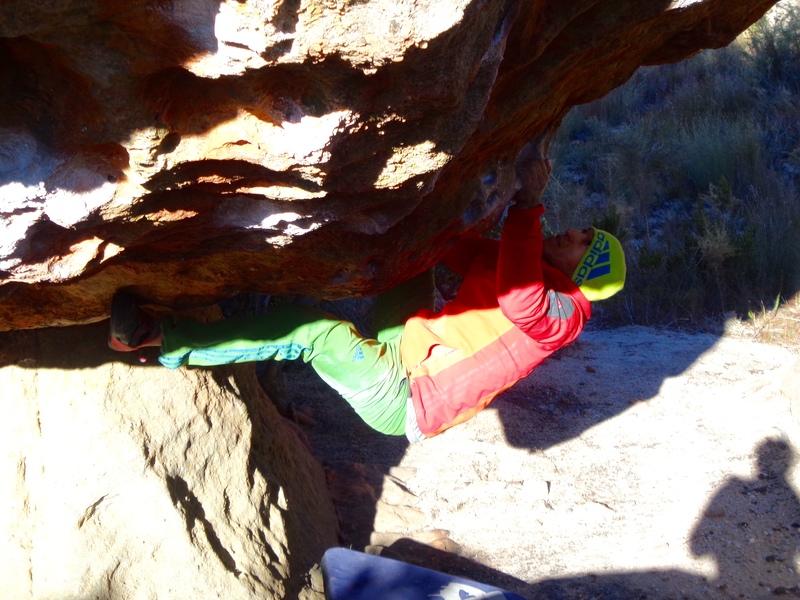 Super cool holds and interesting body positions all the way.