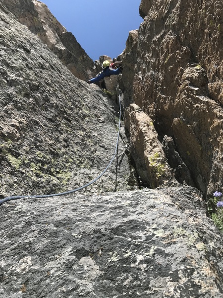 Pitch 8. The 5.7 Chimney above the Gold Corner.