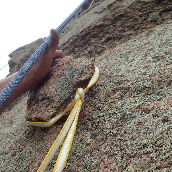 Use an overhand knot and cinch it down to keep it in place.
<br>
<br>
We used five of these to safely protect this climb!