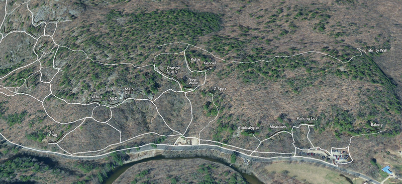 A Google Earth view of Rumney with eastern trails mapped using GPS.
<br>
<br>
The thicker lines are the major trails. The thin lines are the minor trails. The black lines are the individual crags.