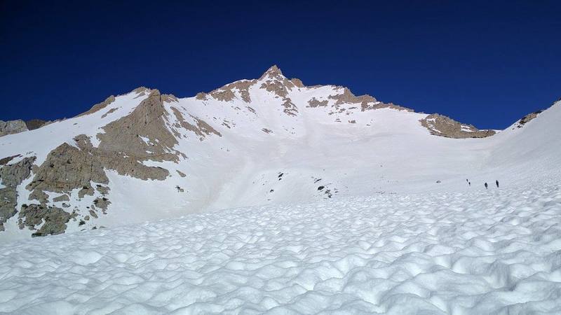 View of the whole ridge line in an early summer (after a record snowfall winter) ascent
