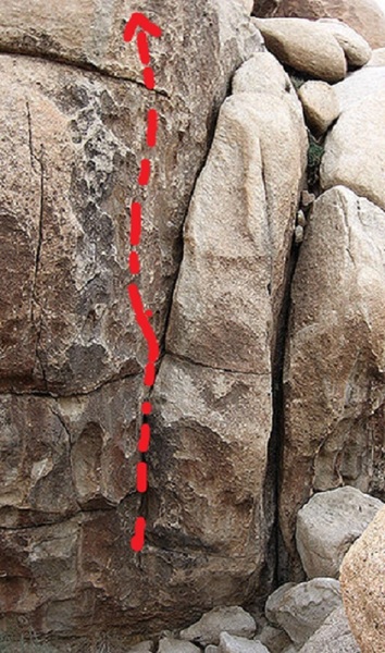 To be clear. The route starts at the bottom of the crack, then bust's left onto the face.