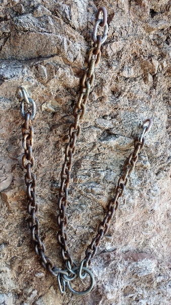 Headwall IceBox rappel anchor 2 50m (165ft) ropes make it to the bottom - Photo by Dano