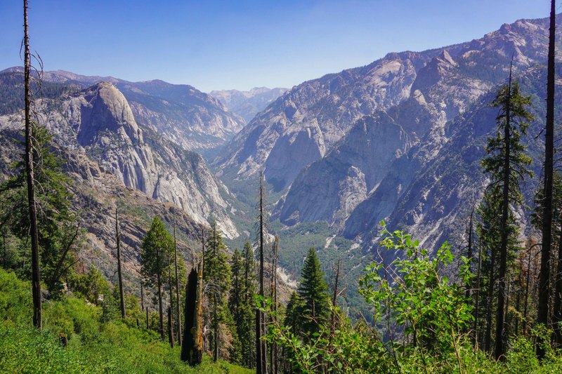 Middle fork of the Kings... or... ~Tehipite Valley~. Gorge of Despair upper right
