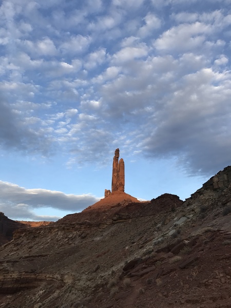 Easily my favorite tower route in the dessert. Mega Classic climbing. Primrose. Cant wait to do it again.