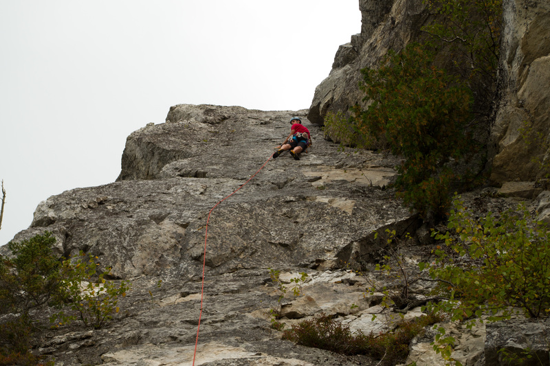 Climber on last 3rd of route
<br>
<br>
Grimpeur sur le dernier tier de la voie