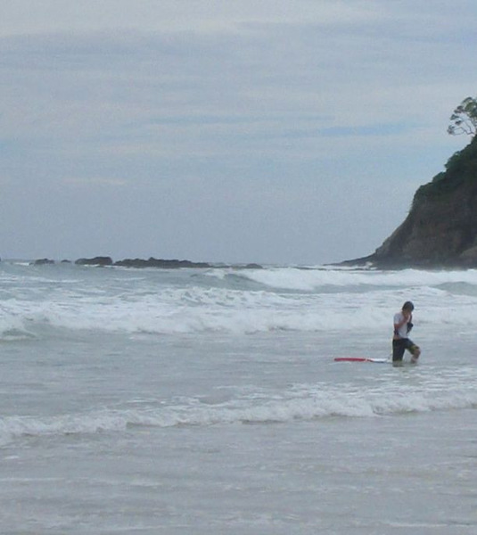 this what its like at low tide. not a bad crag and that's a 1/4 mile away. So lucky all I got was bruised ribs. Now back to climbing....
