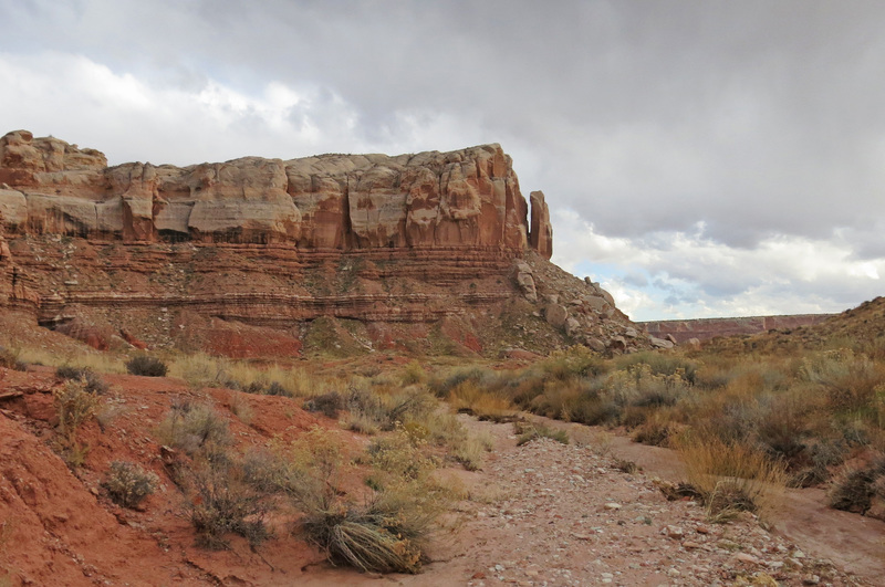 The Bluff Member, as seen from the wash in the Roundhouse Canyon to the north.