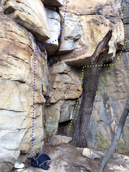 The start. BLUE: 5.9, YELLOW 5.10a variation