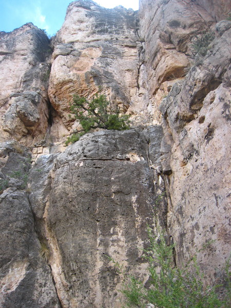 Rock Climb Perilous, Shelf Road