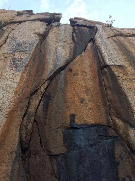 Rush Hour is the thin vertical crack on the right. High noon is the rightward angling crack system that joins Rush Hour near the top.