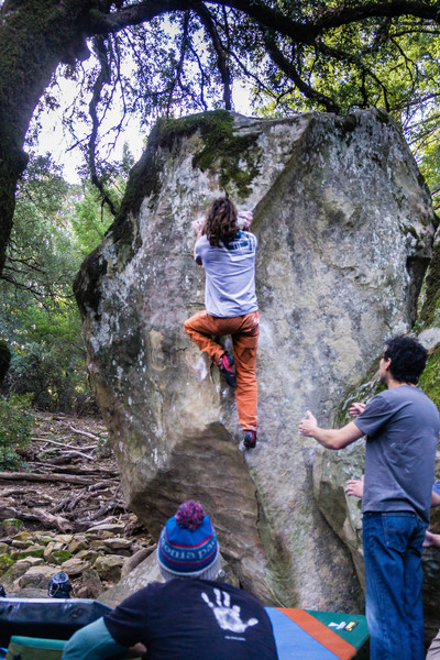 Brandon Savin on Sharma's Arete V9.
<br>
<br>
Photo by Dalton Johnson
<br>
www.daltonjohnsonmedia.com
<br>
@seek_shangri_la