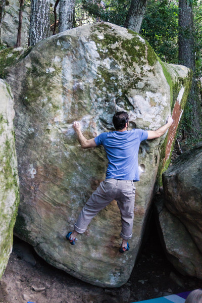 John Piñanu snagging the first grab of Darkside of the Moon.
<br>
<br>
Photo by Dalton Johnson
<br>
www.daltonjohnsonmedia.com
<br>
@seek_shangri_la