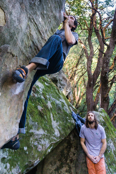 Logan Medina with the heel hook on Shrama Arete V9.
<br>
<br>
Photo by Dalton Johnson
<br>
www.daltonjohnsonmedia.com
<br>
@seek_shangri_la