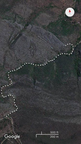 Overview map of trailhead and trail between peaks