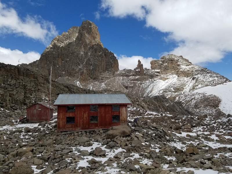 Austrian hut, the closest base camp for climbing this route at 4,790 meters or 15,700 ft. Damn that's high. No wonder i felt so fuzzy.