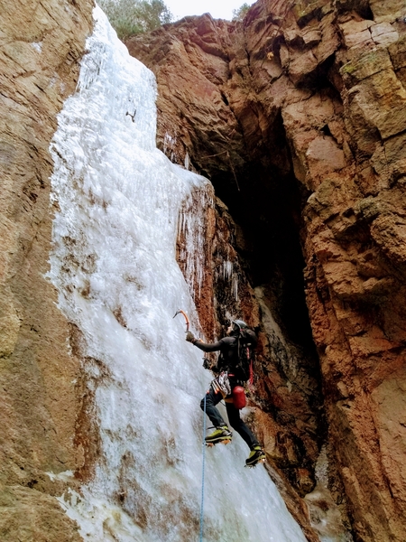 Hully Gully P1, 2/4/18.
<br>
<br>
Steep, lots of dinner-plating. Took a stubby and a few 13cm screws.