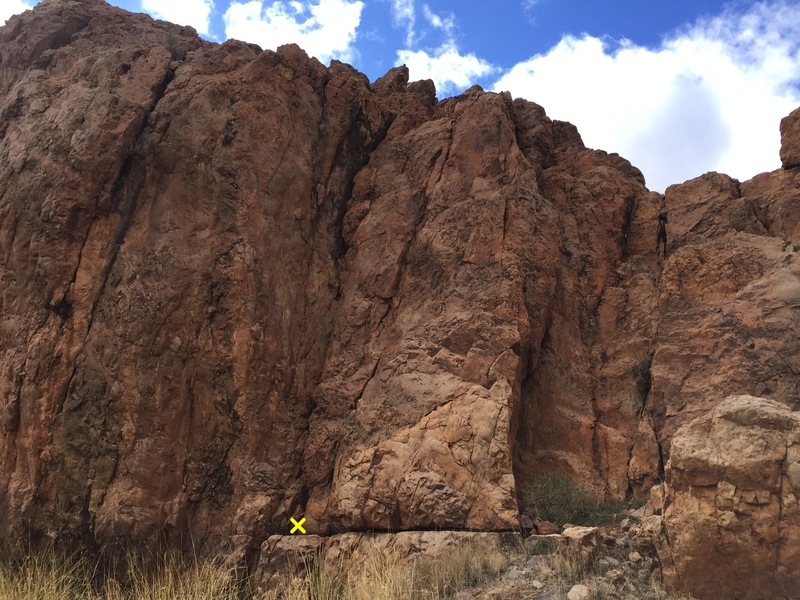 The corner crack of The Beckey Route, Blizzard crag.