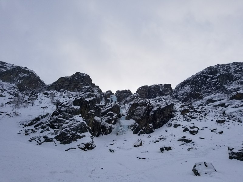 The view of Patri from the approach. The track to reach L' Acheronte can be seen leading up and right.
<br>
<br>
Upper pitches of L' Acheronte are also visible high up to the right.