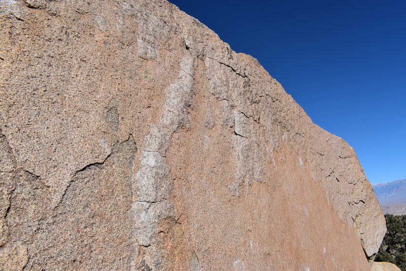 The beautiful and glassy dihedral-like feature on the slab.