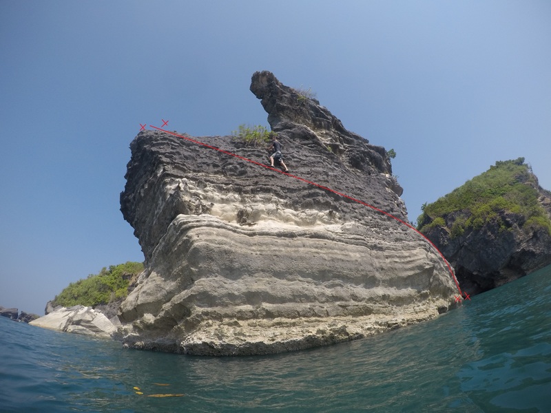 Freddie Ward cruising the easy traverse