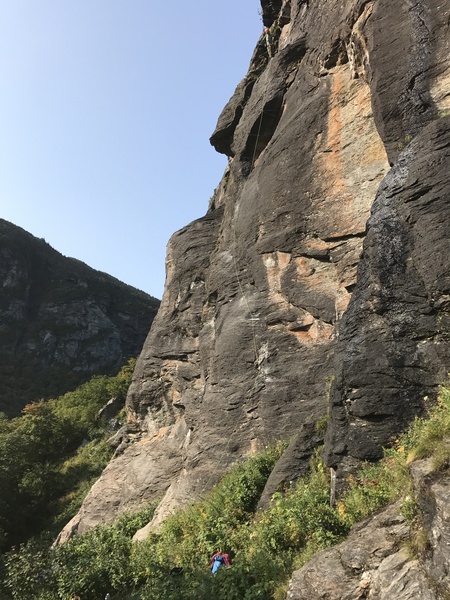 Alec at the anchor of Salt the Snake 5.10b
