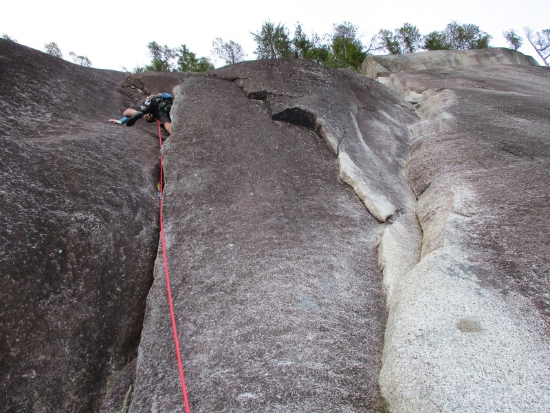 Fork at the top of Pitch 2 of Skywalker: EPB (10a) goes left to the top and Skywalker Pitch 3 goes right.