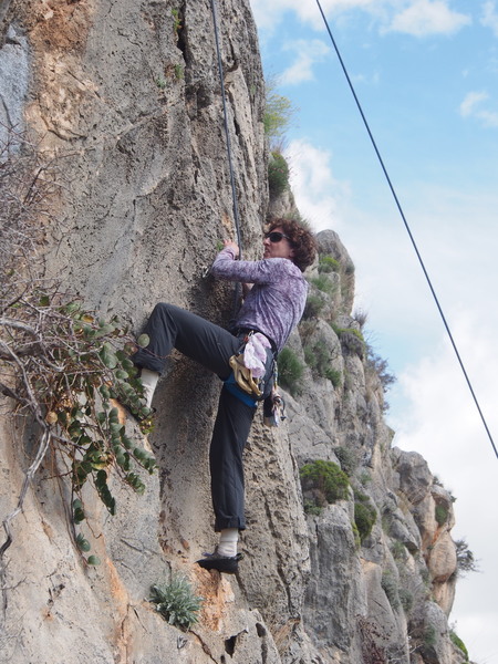 S Matz about to climb the bulge on Fricasee