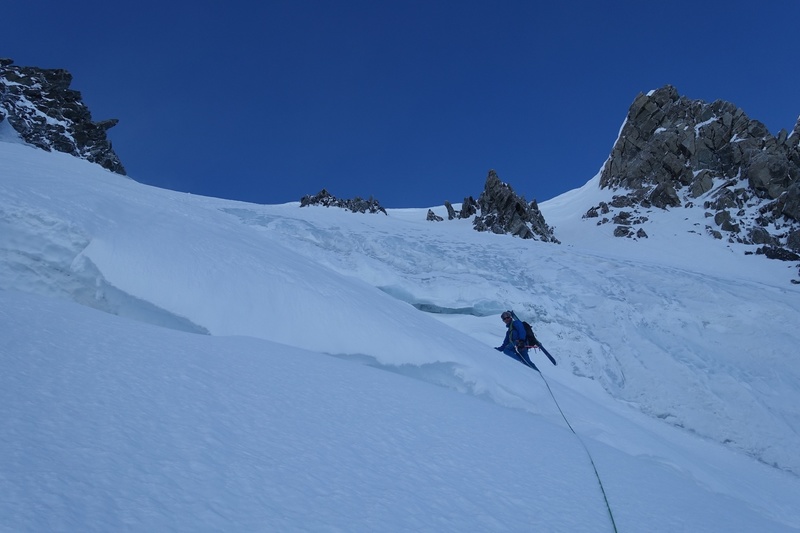 Navigating some cracks on Maudit.