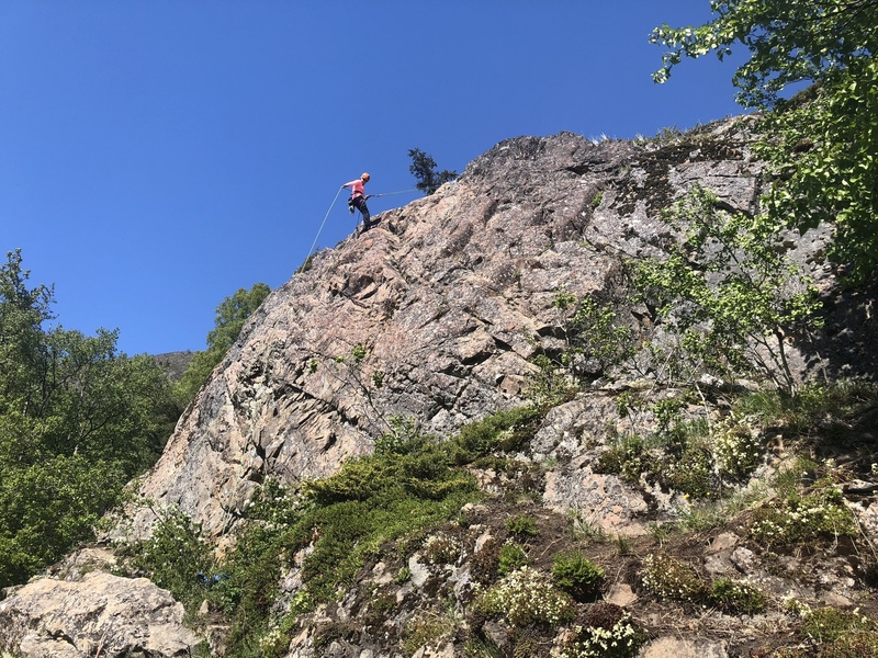 Darlene rappelling from a 2 bolt Anchor on Decepticlips