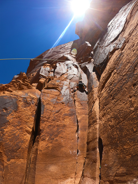5.9 crack to left of 5.6 Corner
