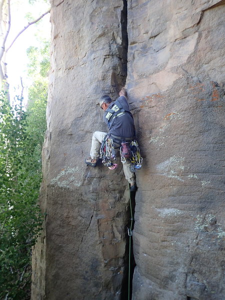 Getting out of the starting OW and into the hand crack.