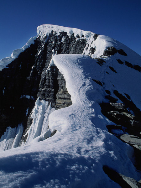 Last section of the route - an easy stroll along the ridge, August 1998