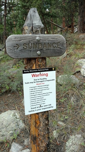 The cairn is no more; head uphill from The Black Canyon Trail at this point.
