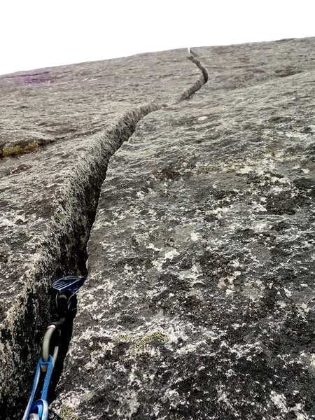 3-inch crack on Pitch 6.