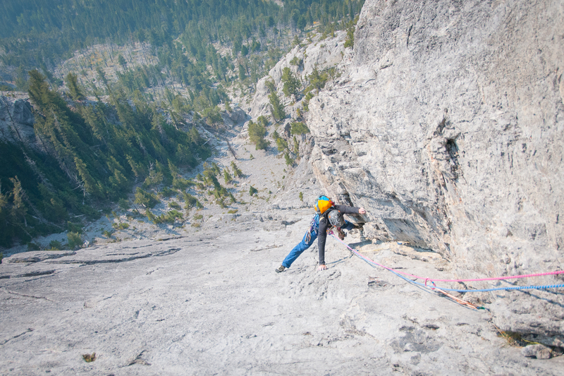 Justin follows the final pitch. Good gear, sweet stems, and a wild position