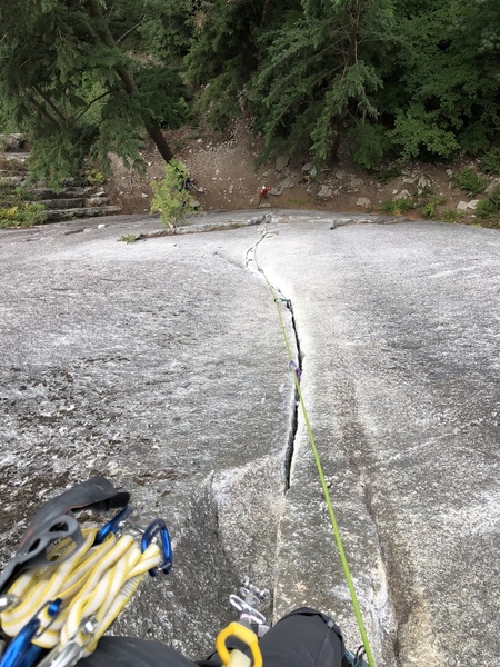 Looking down at the beautiful wavy fingercrack of Arrowroot