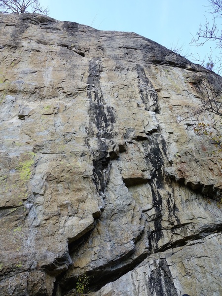 Black Acid climbs the left black streak.