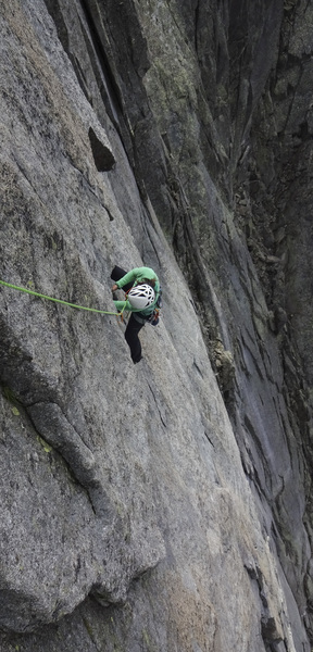Aiguille du Peigne: Le Ticket, le Rond, le Carré et la Lune, Pitch 5