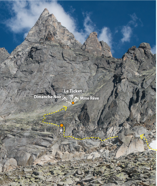 Aiguille du Peigne: Le Ticket, le Rond, le Carré et la Lune, Approach