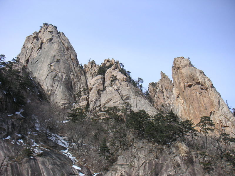 view from Bisun-dae. The peak on the left is Jang-gun-bong, the peak on the right is Juk-byuk.
