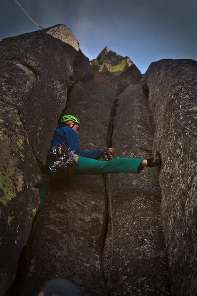 I wasn't talented, but my photographer sure was!... Good Gear in the center crack, the two outer cracks would require 8-10" Big Bros. Fun first trad lead at Trout Creek.