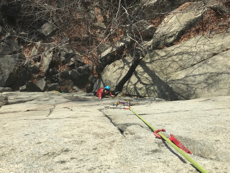 David exiting the pleasant hand crack that begins the pitch.