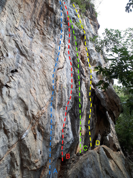 A- Guajiro Natural 5.11a
<br>
B- Por la Raja de Tu Falda 5.11b
<br>
C- Economizando Baterias 5.10d
<br>
D- Reversible 5.11a