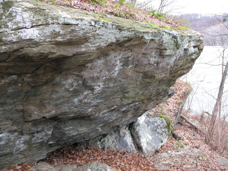 Moonshine boulder