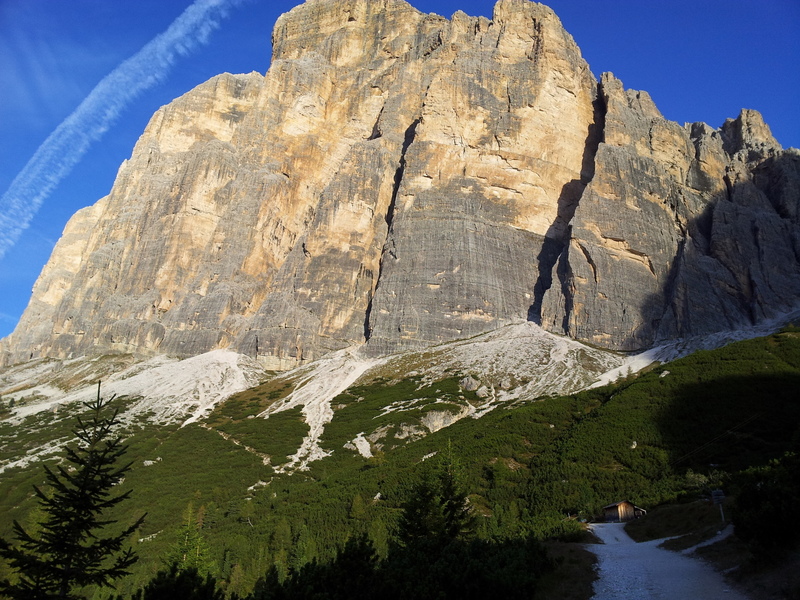 Tofana di Rozes from the approach trail close to the parking lot at sunset.