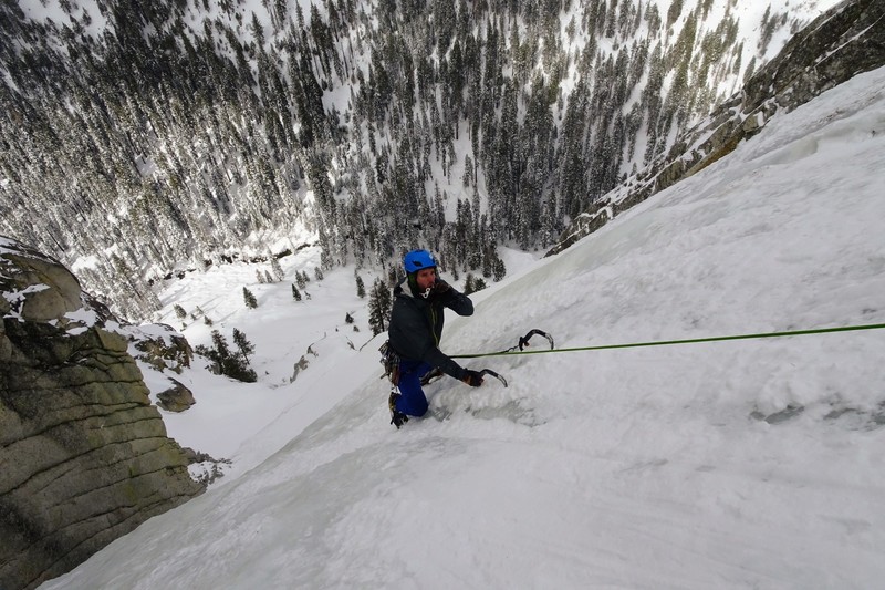 Brian Prince topping out the final pitch of Moonage Daydream