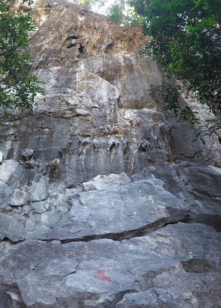 Another spectacular route up the centre of the photo on wonderfully overhanging rock.