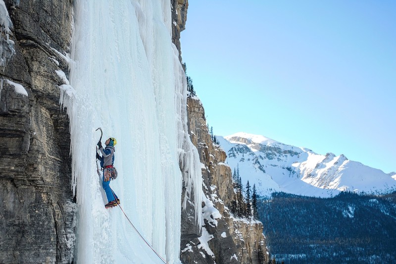 Andrew venturing up 3rd and final pitch on Shades of Beauty.