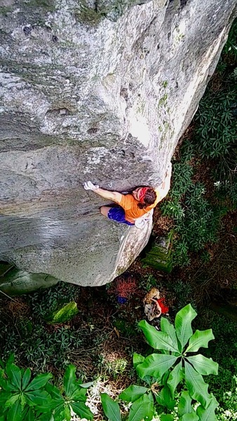 Free solo on the best route in the canyon, Reverse the Curse, 5.12a